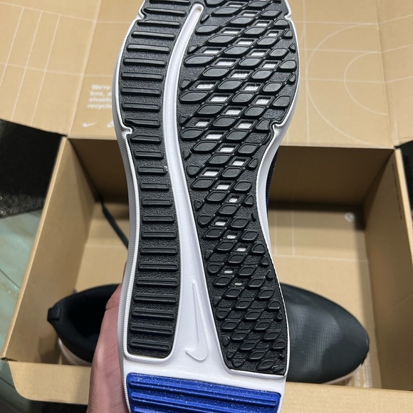 Nike Downshifter 11.5 - Picture 3 of 5